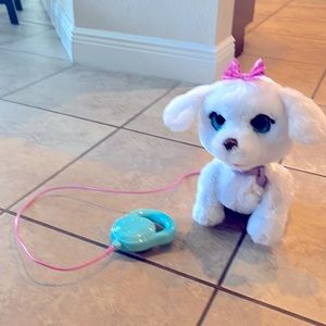 Furreal GoGo My Dancing Pup